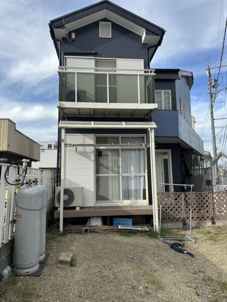 U 様邸　外壁屋根塗装リフォーム／屋根瓦ビス緩み戻し