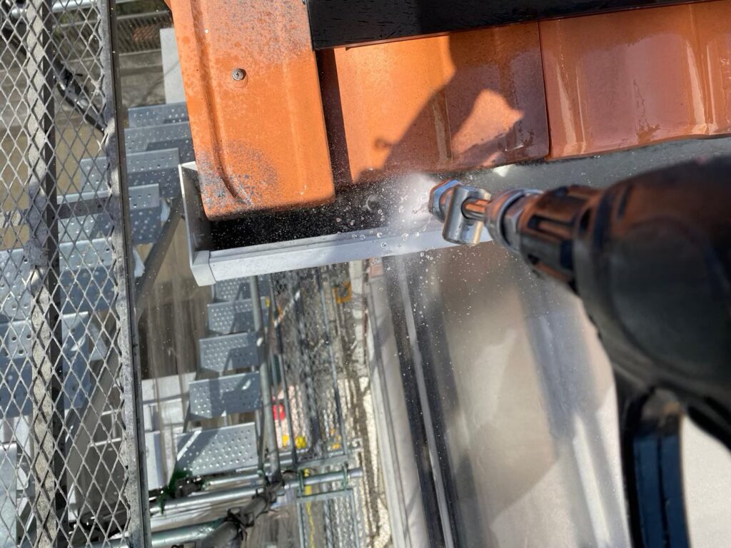 樋内高圧ジェット洗浄